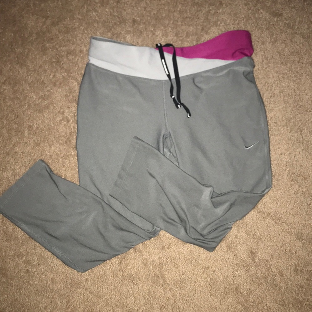 nike athletic leggings